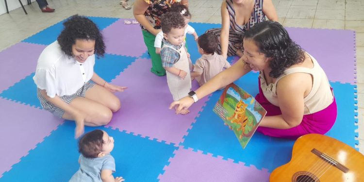 Curso de Música leva a musicalização para bebês